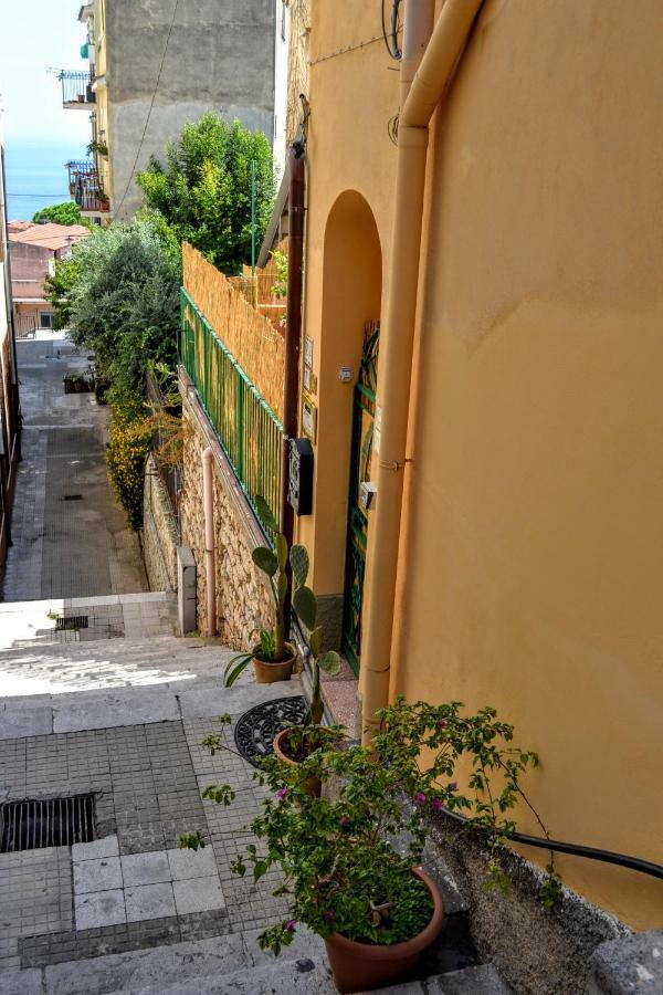 Tauromenion Guest House Taormina Exterior photo